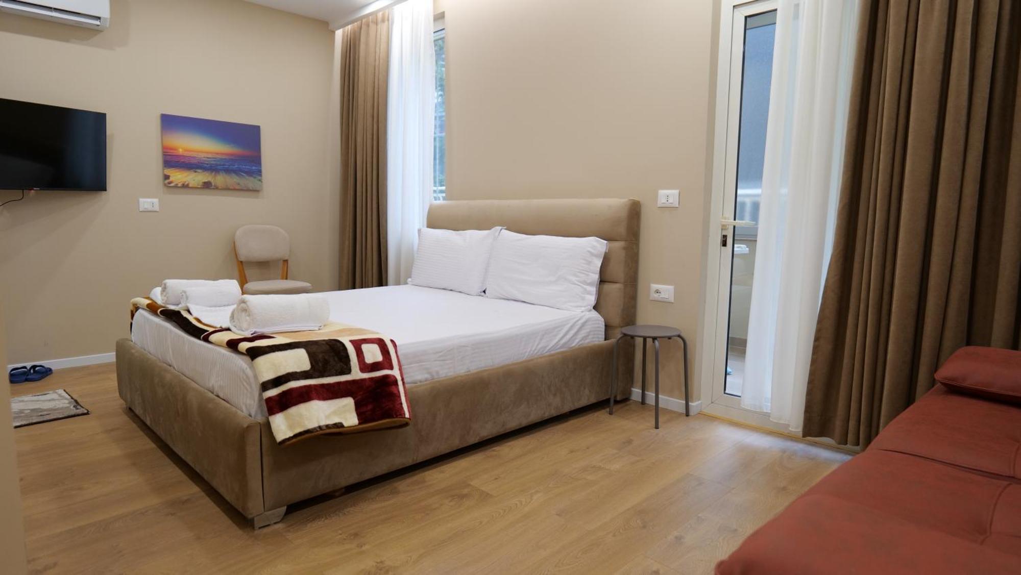 Kristi Apartments 03 Tiran Dış mekan fotoğraf